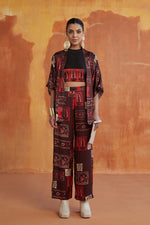 Load image into Gallery viewer, TRAVELLERS SHRUG SET- SAMPLE PRINT