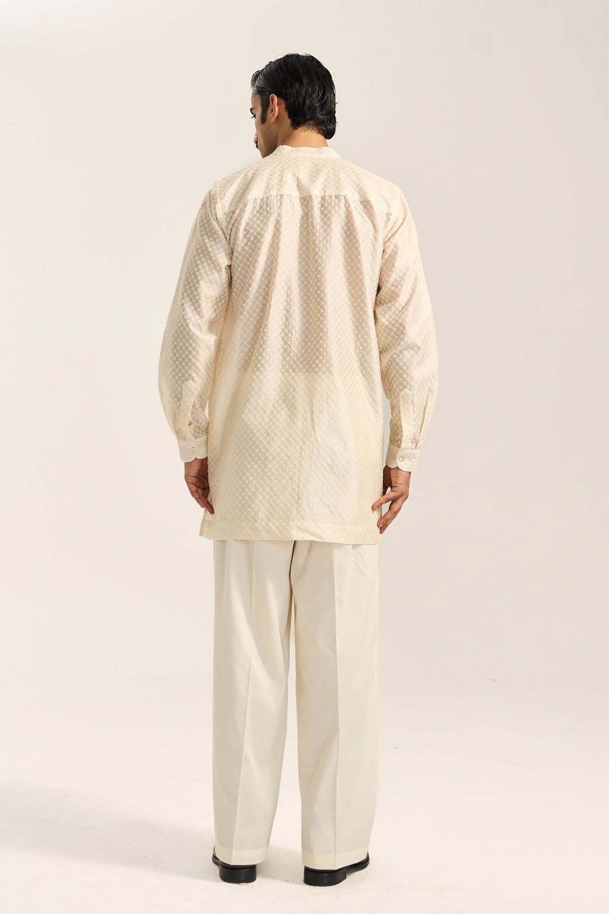 Amaan Silk Kurta Set- Embroidered