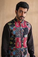Load image into Gallery viewer, FAIZ NEHRU JACKET-PATCHWORK