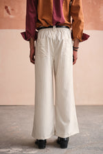 Load image into Gallery viewer, PINSTRIPE BELL PANTS- WHITE