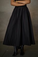Load image into Gallery viewer, PINTUCK SOHO SKIRT SET- BLACK