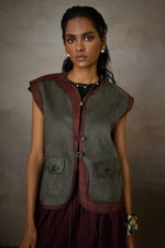 Load image into Gallery viewer, SUEDE BANDI JACKET