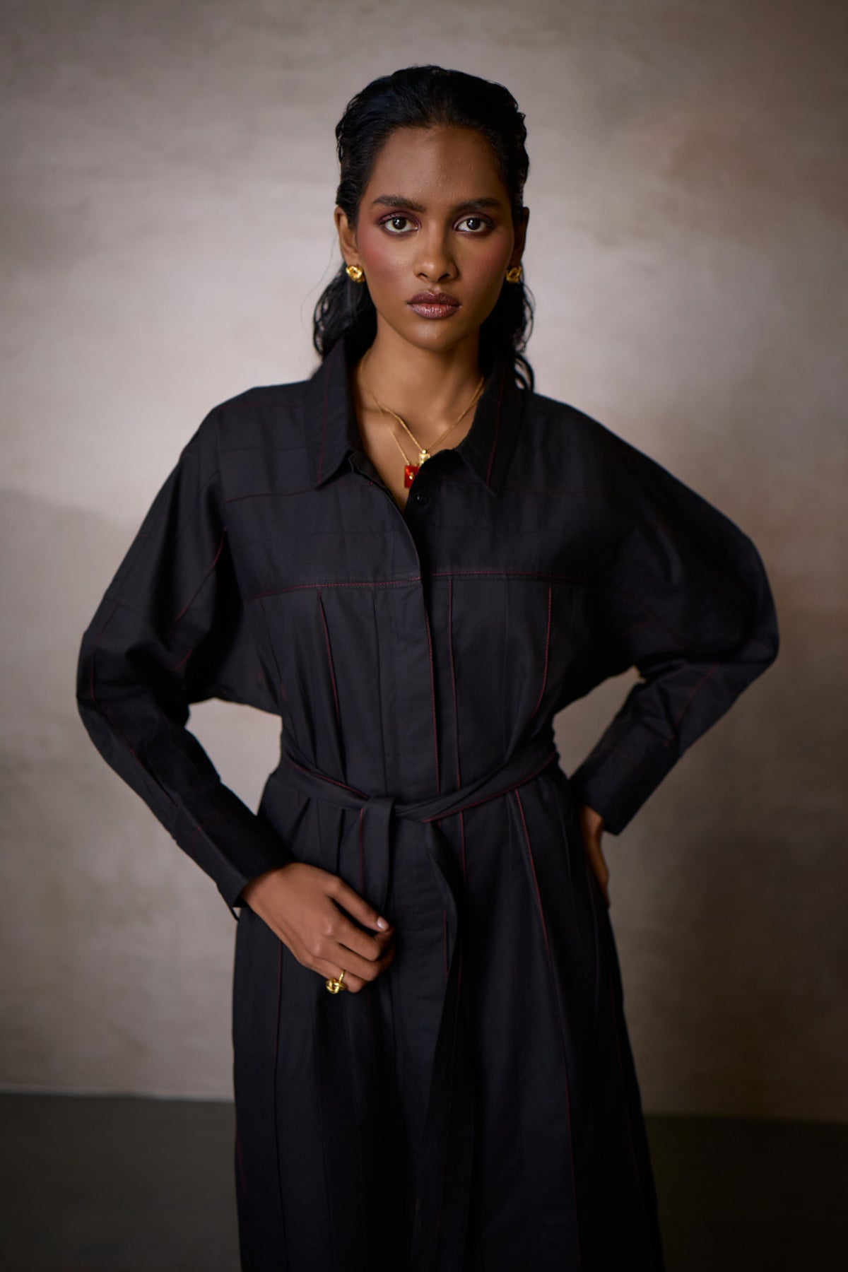 PINTUCK SHIRT DRESS- BLACK