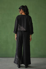 Load image into Gallery viewer, MASAI EMBROIDERED SET - BLACK