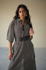 Load image into Gallery viewer, CROCHET TRAVELLERS DRESS-BLACK