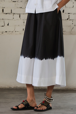 Load image into Gallery viewer, TONK DRIP SKIRT- BLACK
