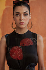 Load image into Gallery viewer, NEWYORK STYLE LONG DRESS- POLKA
