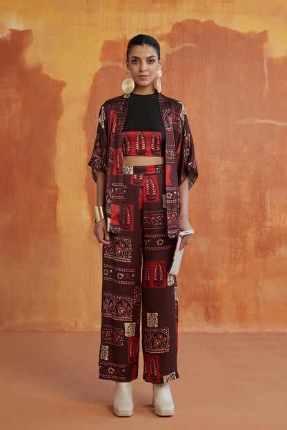 TRAVELLERS SHRUG SET- SAMPLE PRINT