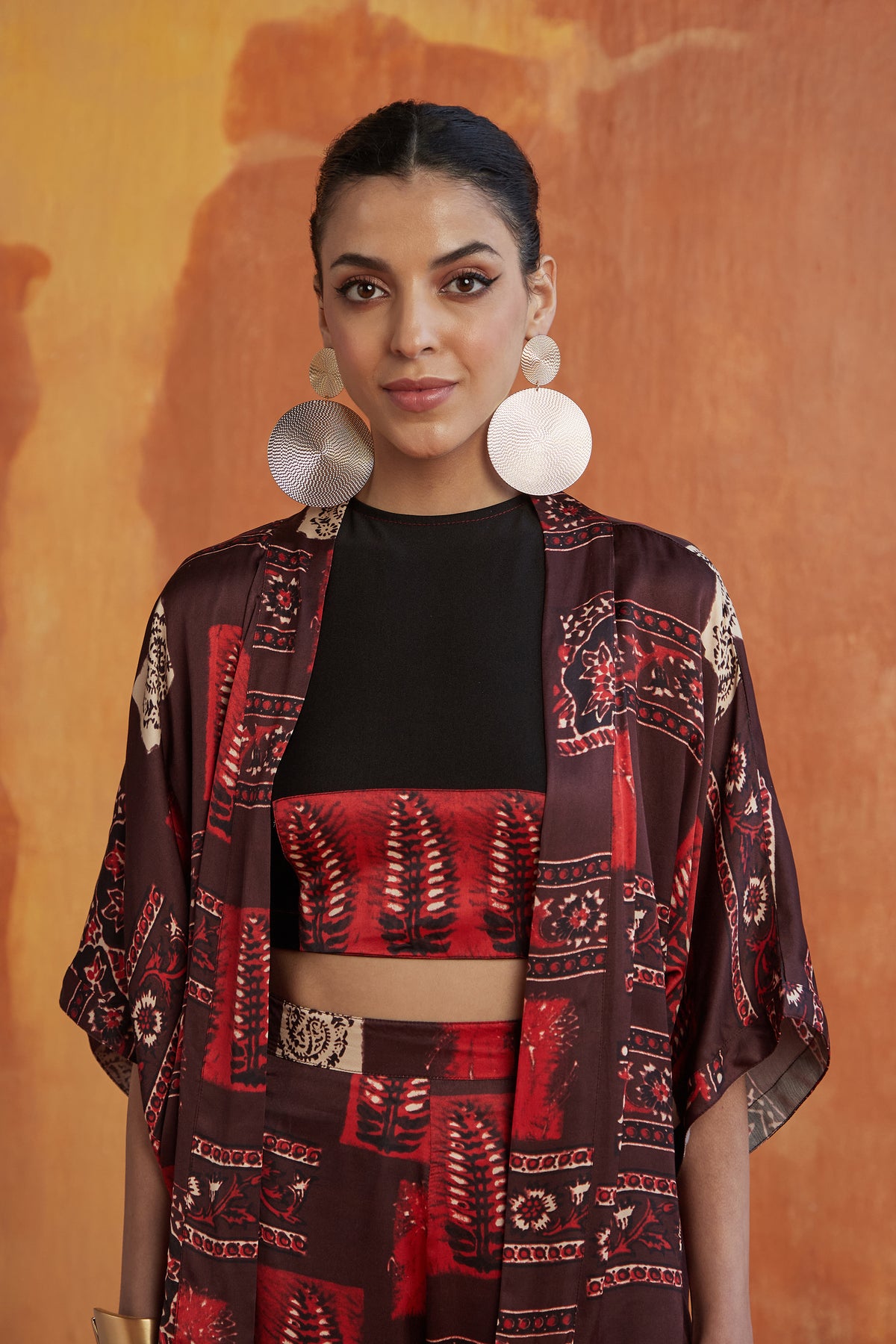 TRAVELLERS SHRUG SET- SAMPLE PRINT