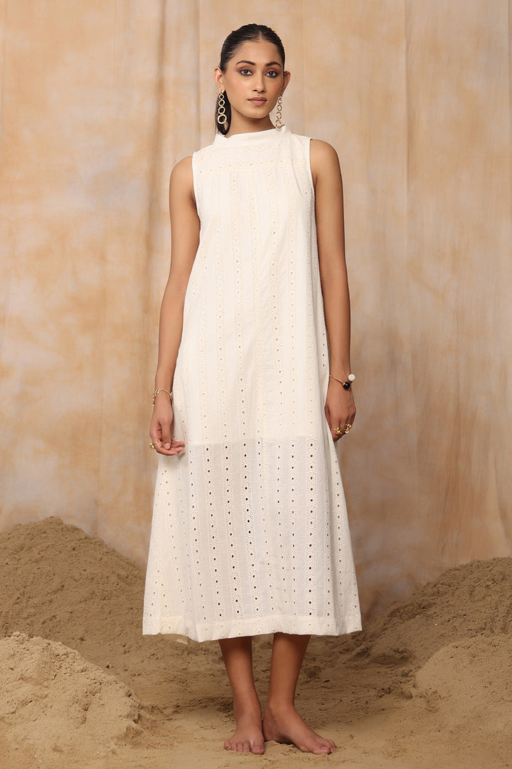 RESORT SLEEVLESS DRESS-SCHIFFLI