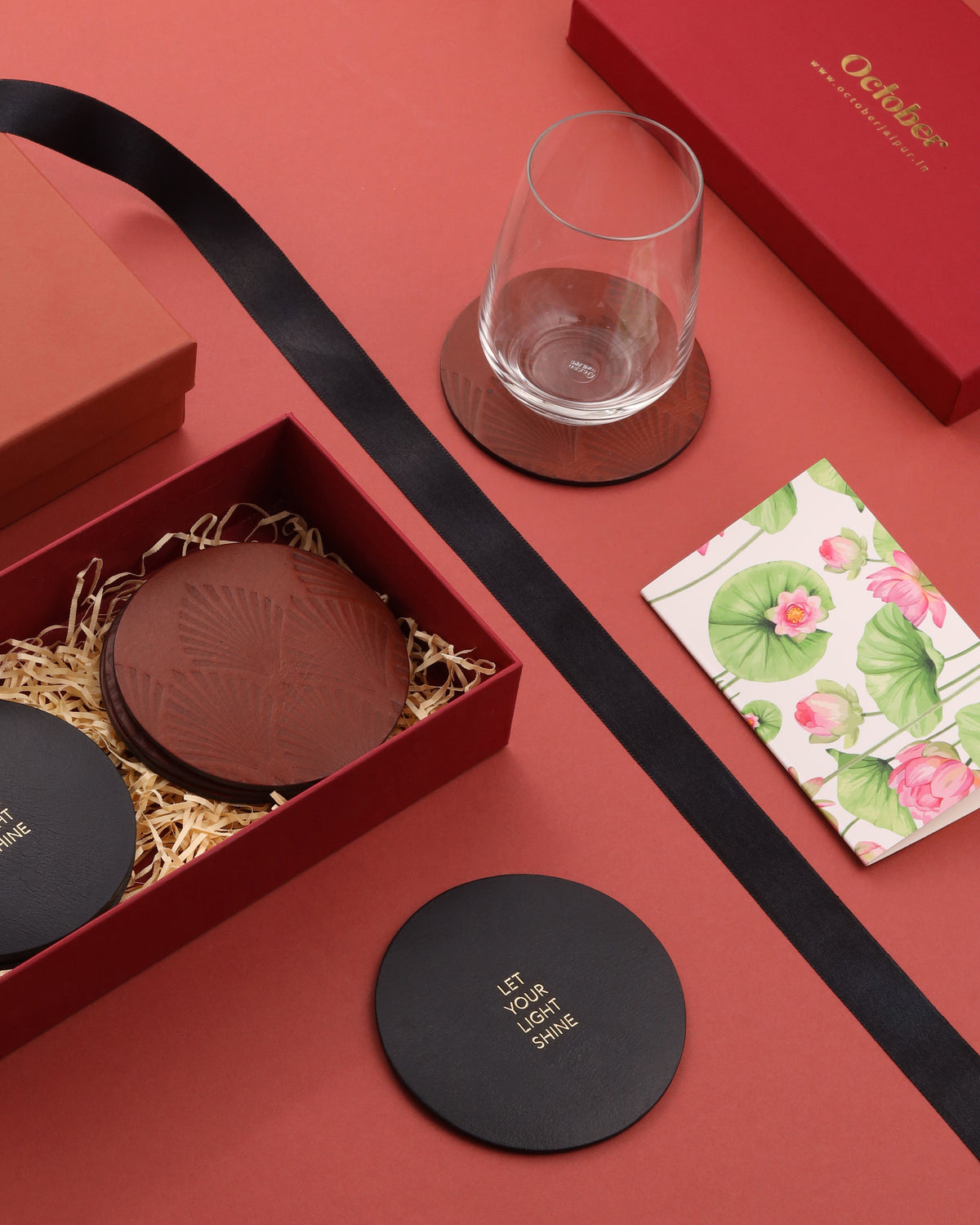 LEATHER COASTER SET - SHINE