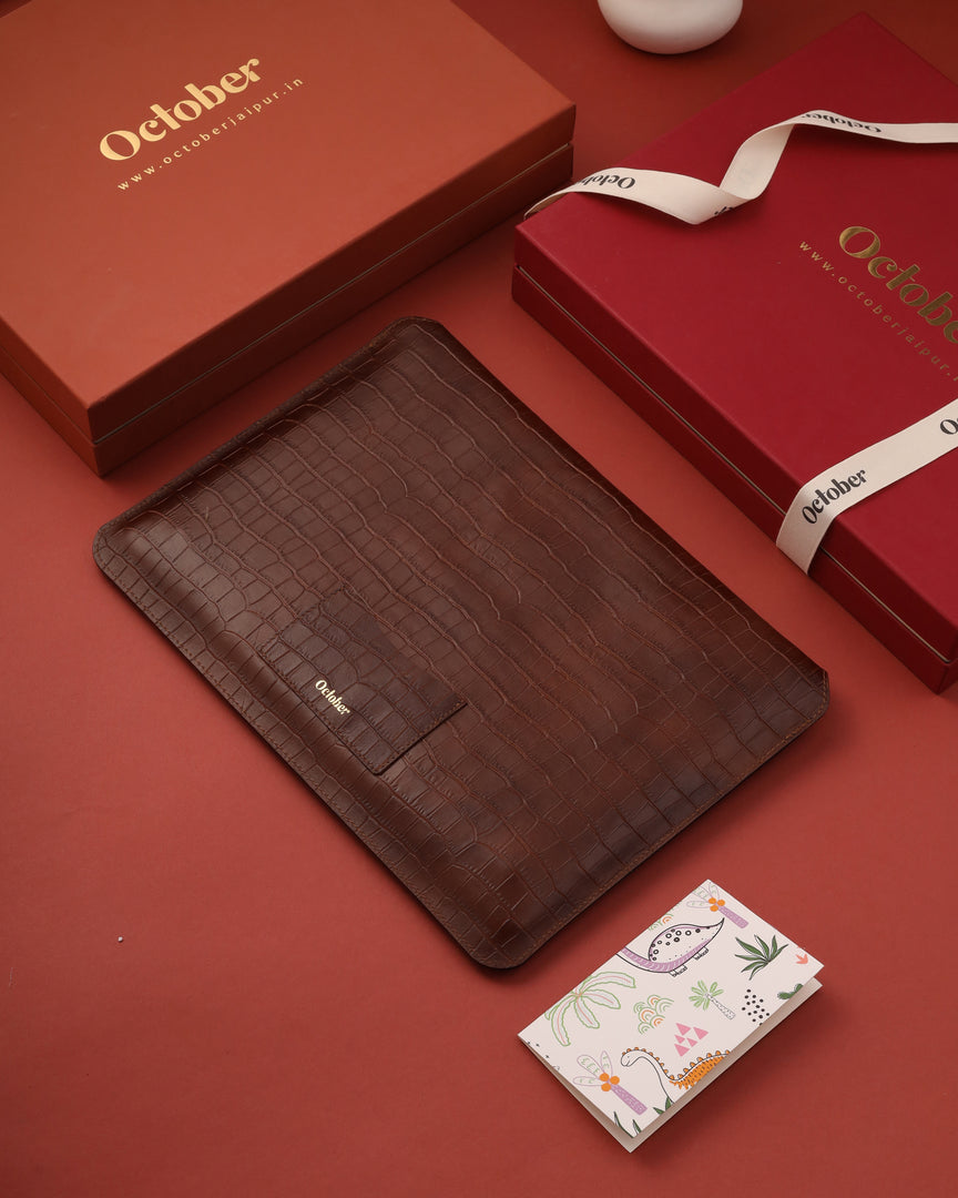BOIS LAPTOP SLEEVE- TAN CROCO
