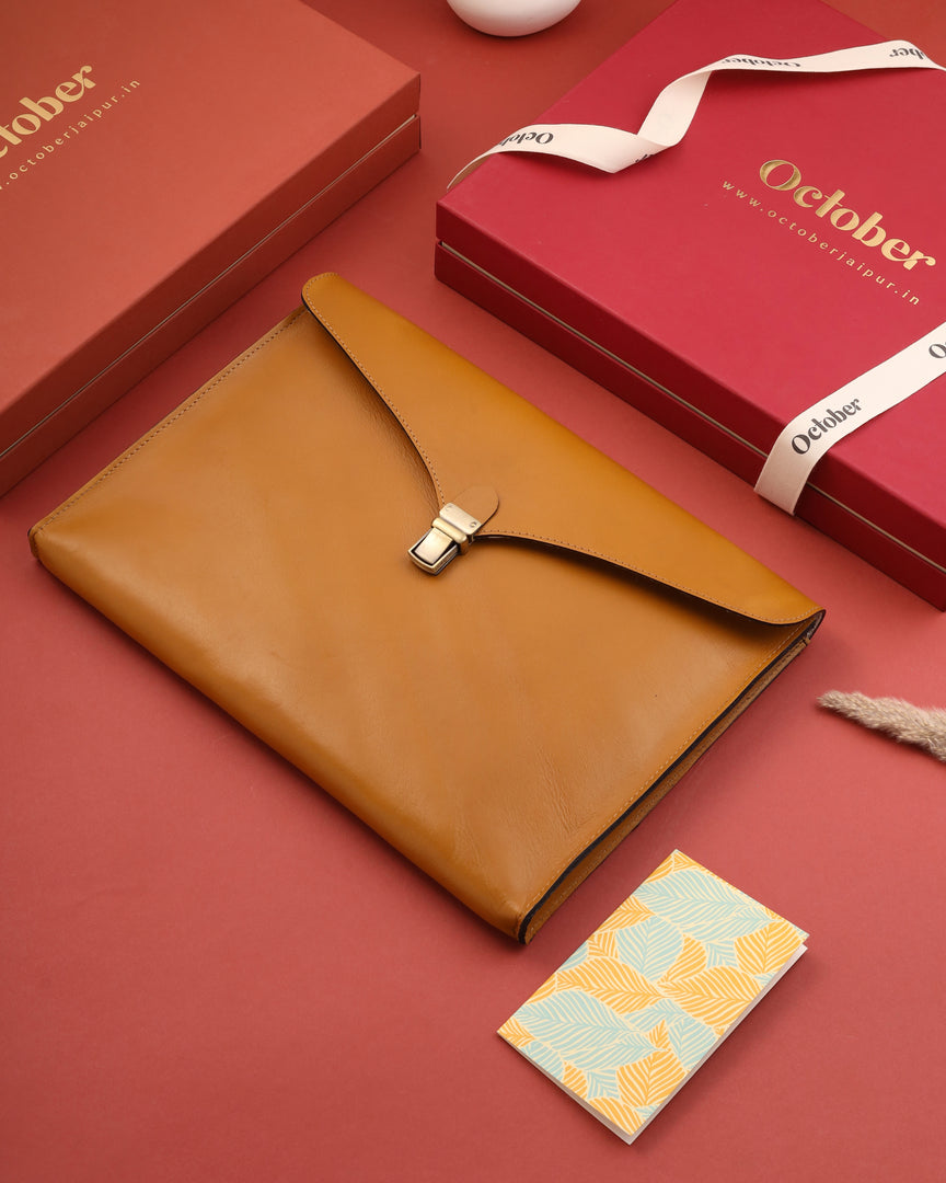 ROYCE LAPTOP SLEEVE- MUSTARD