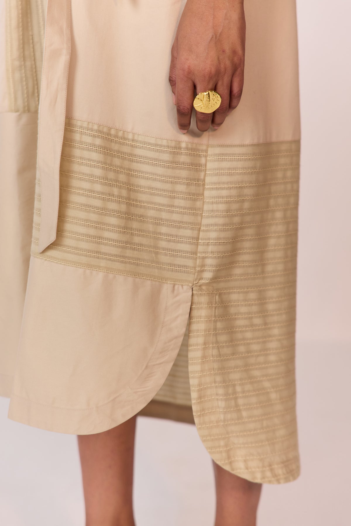 WEEKEND SUMMER DRESS-BEIGE
