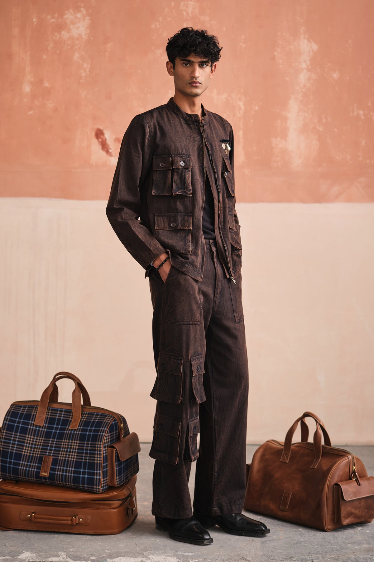 ALVARO CARGO PANTS-STONED BLACK