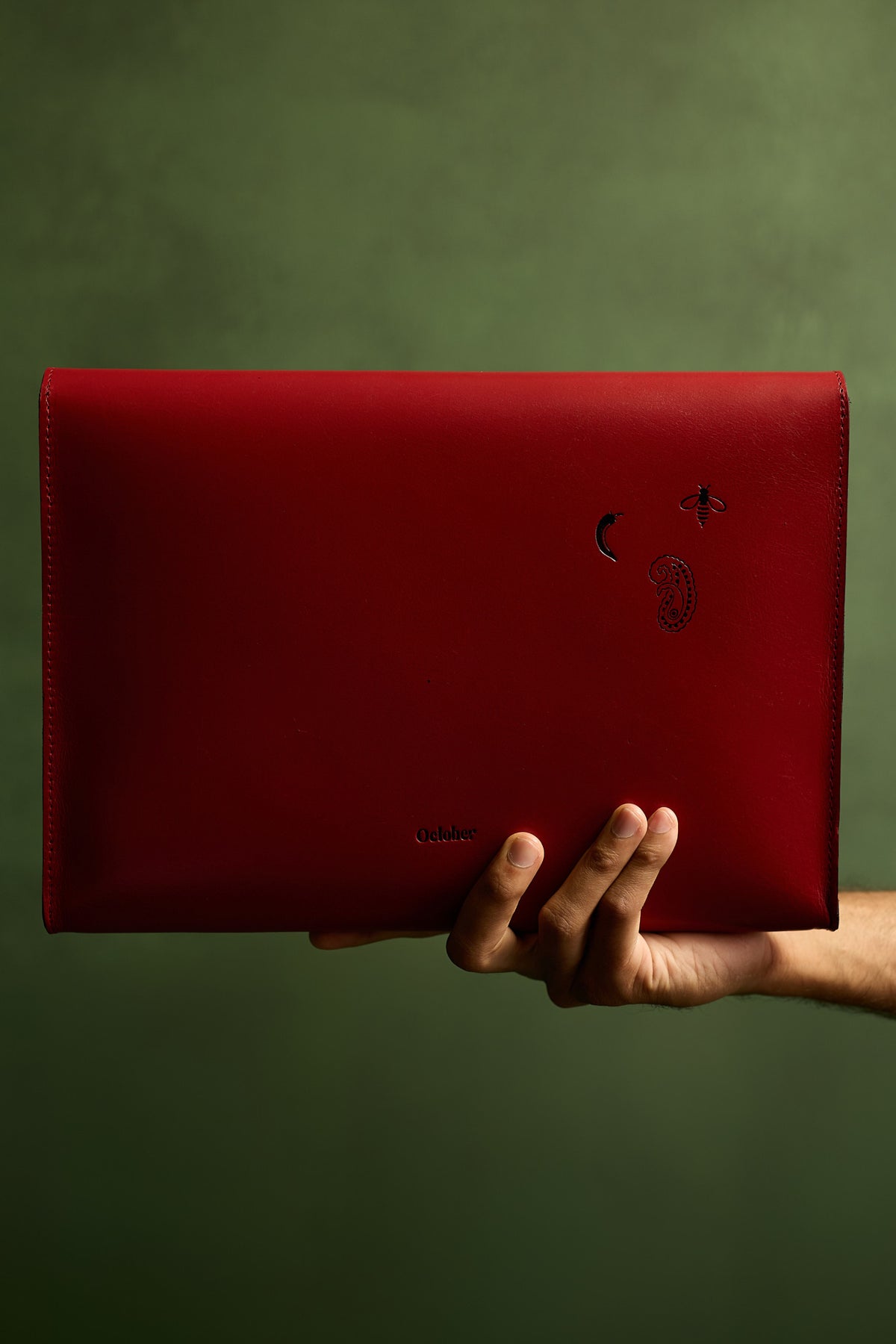 JOYCE LAPTOP SLEEVE- EMBOSSED