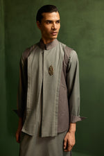 Load image into Gallery viewer, SAMAY DRAPE JACKET SET- GREY ( SET OF 3)
