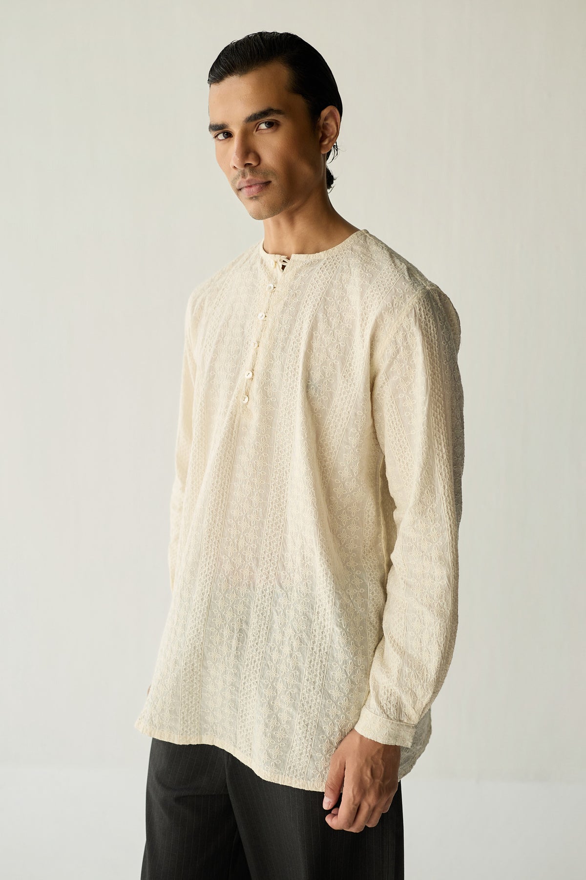 ROY INDIE EMBROIDERED SHIRT