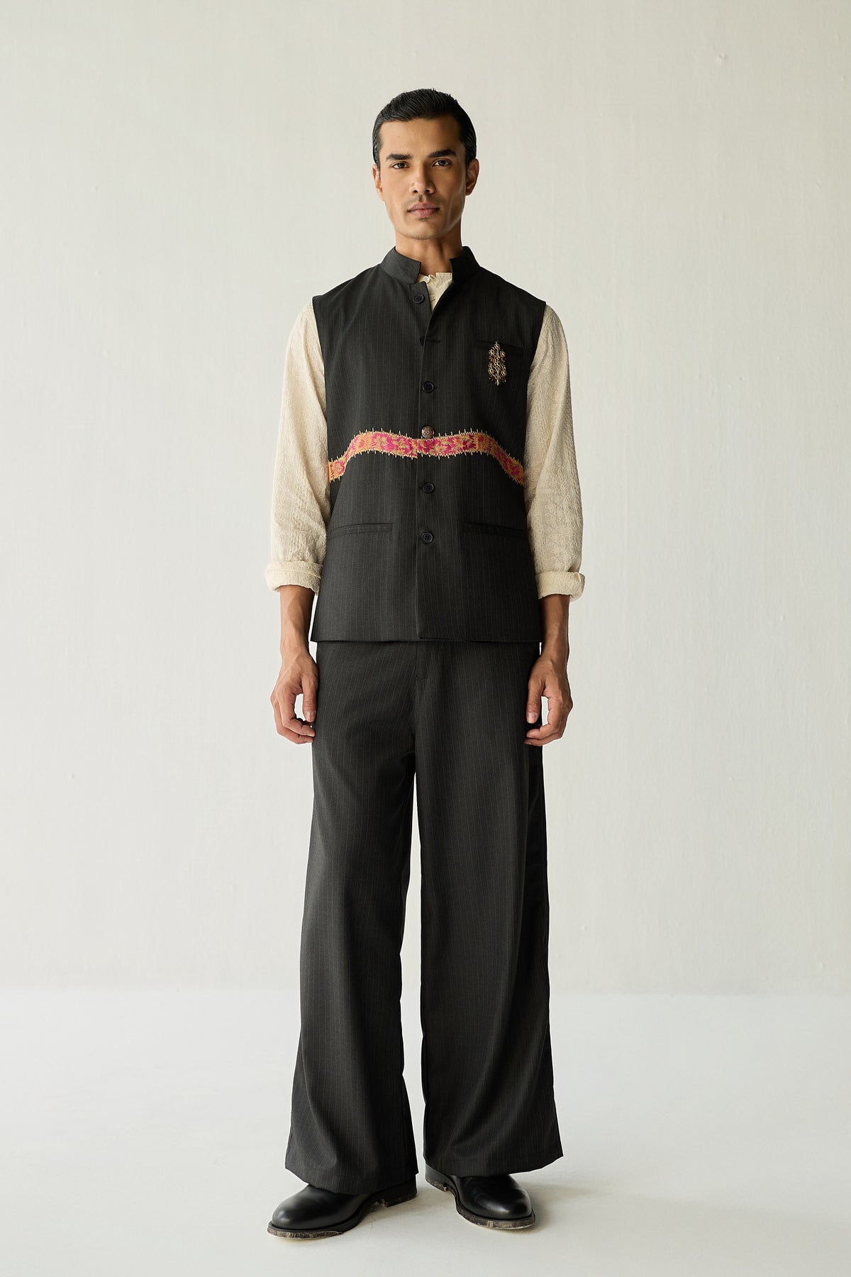 JAWAR PINSTRIPE SET-BROCADE ( Set Of 2)