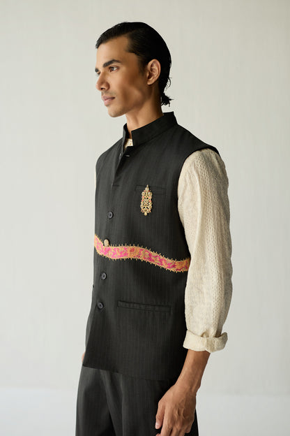 JAWAR PINSTRIPE SET-BROCADE ( Set Of 2)