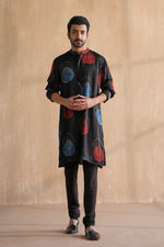 Load image into Gallery viewer, MANAV FESTIVE KURTA SET-AJRAK
