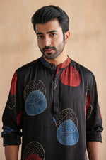 Load image into Gallery viewer, MANAV FESTIVE KURTA SET-AJRAK
