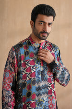 Load image into Gallery viewer, MIRZA FESTIVE KURTA SET-PATCHWORK
