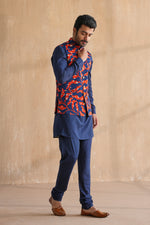 Load image into Gallery viewer, VIVAAN NEHRU JACKET SET- FLORALS(SET OF 3)
