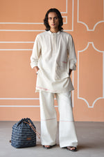 Load image into Gallery viewer, WEEKEND KURTA SET- SUMMER WHITE
