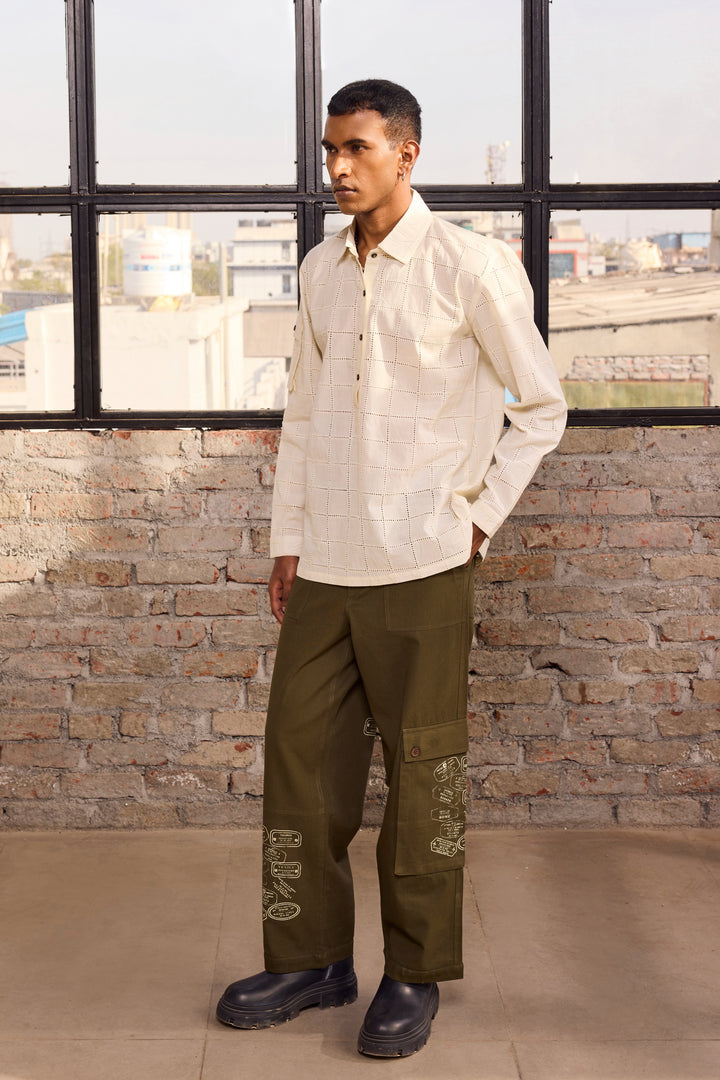 TRAVELLERS OLIVE BAGGY PANTS