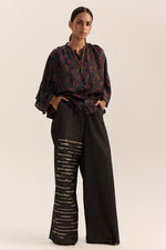 Load image into Gallery viewer, Indie Ajrak Top-Indigo