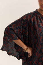 Load image into Gallery viewer, Indie Ajrak Top-Indigo