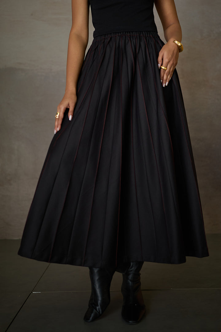 PINTUCK SOHO SKIRT-BLACK