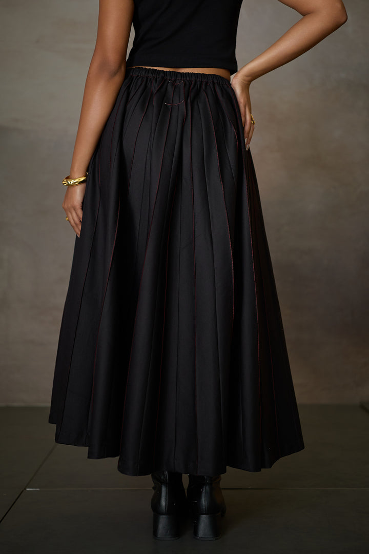PINTUCK SOHO SKIRT-BLACK