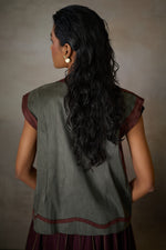 Load image into Gallery viewer, SUEDE BANDI JACKET
