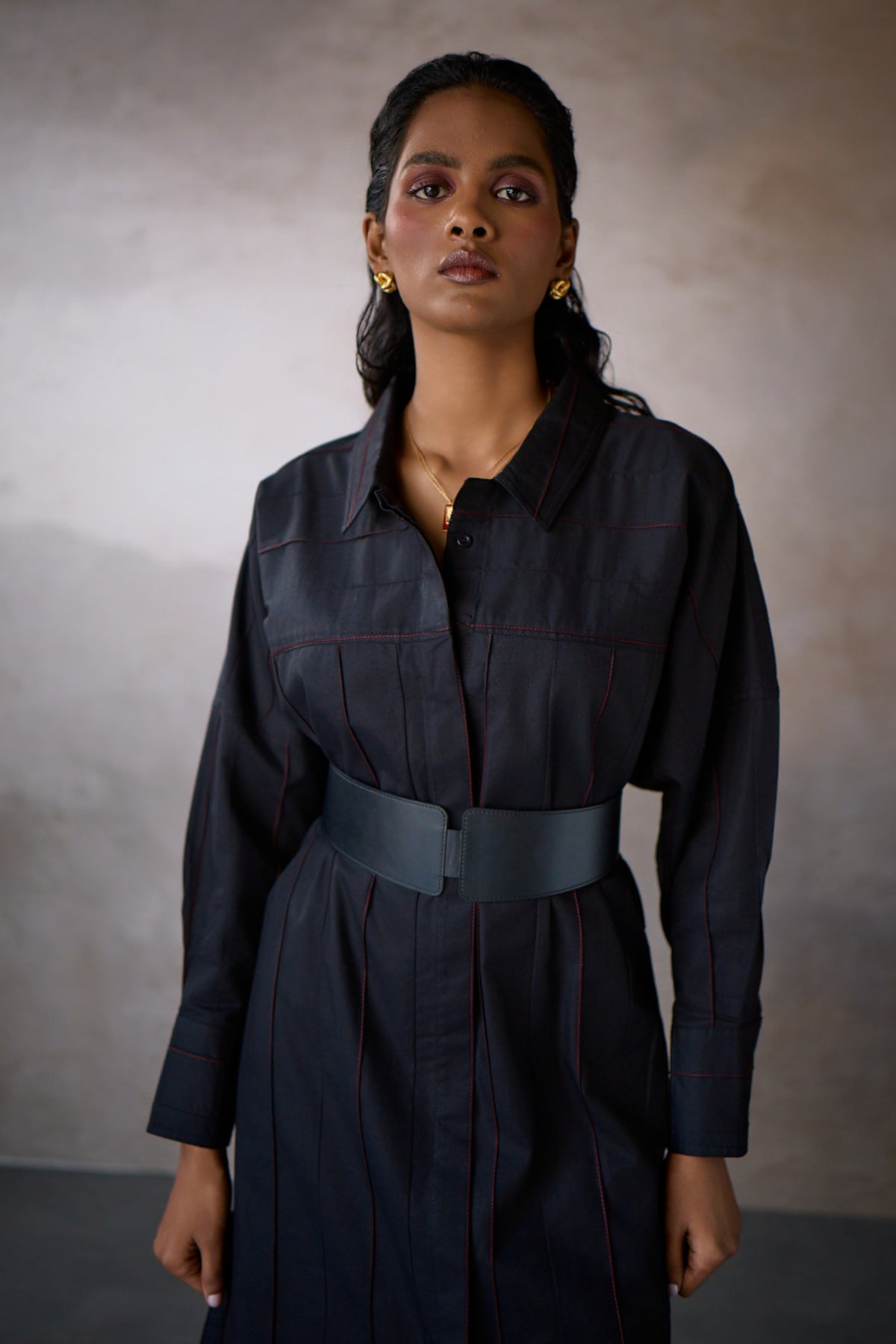 PINTUCK SHIRT DRESS- BLACK