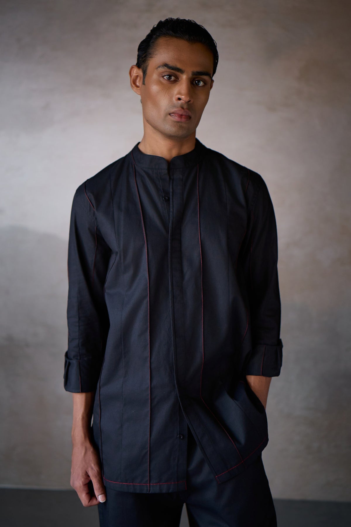 PINTUCK INDIE SHIRT- BLACK