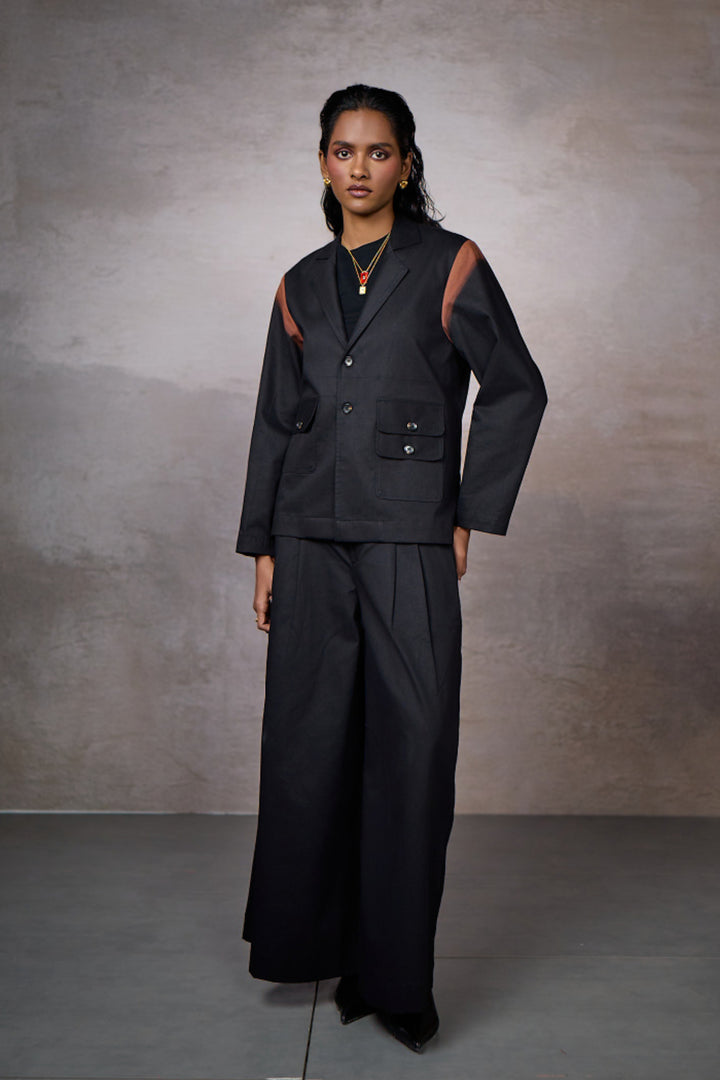 TAILORED BLAZER SET-BLACK