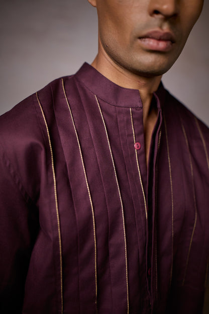 PINTUCK YOKE SHIRT-MERLOT