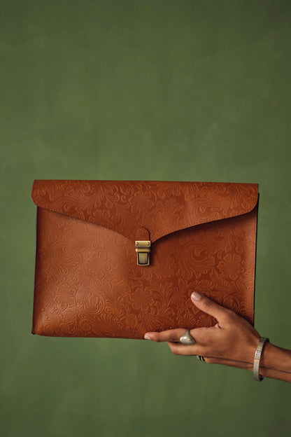 ROYCE LAPTOP SLEEVE- EMBOSSED