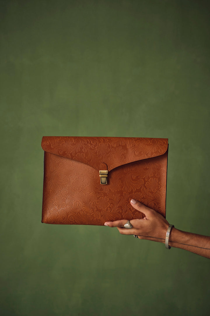 ROYCE LAPTOP SLEEVE- EMBOSSED