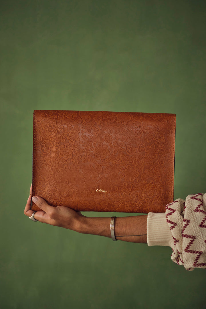 ROYCE LAPTOP SLEEVE- EMBOSSED