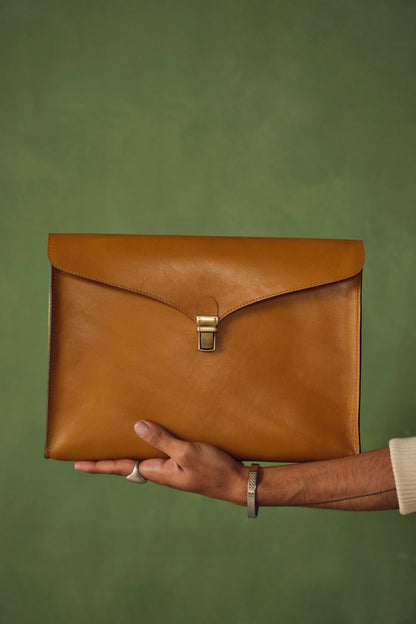ROYCE LAPTOP SLEEVE- MUSTARD