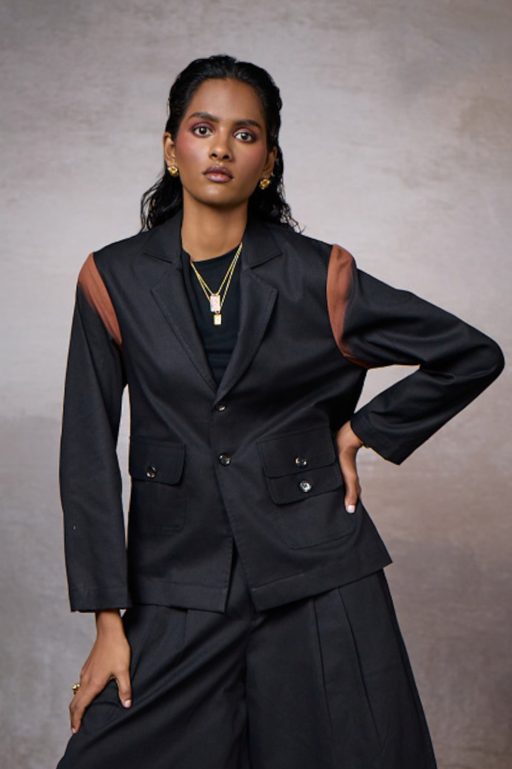 ASAI TAILORED BLAZER -BLACK