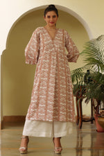 Load image into Gallery viewer, Kurta set
