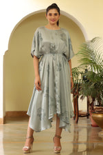Load image into Gallery viewer, Silvia Silk Kaftan-Floral
