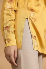 Load image into Gallery viewer, Oxfordshire Lapel Shirt- Mustard Bouquet - October Jaipur
