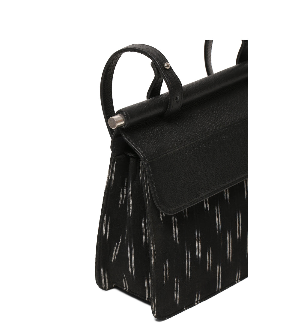Sydney Shoulder Bag- Black Ikat