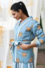 Load image into Gallery viewer, Isabel Tie-up Jacket
