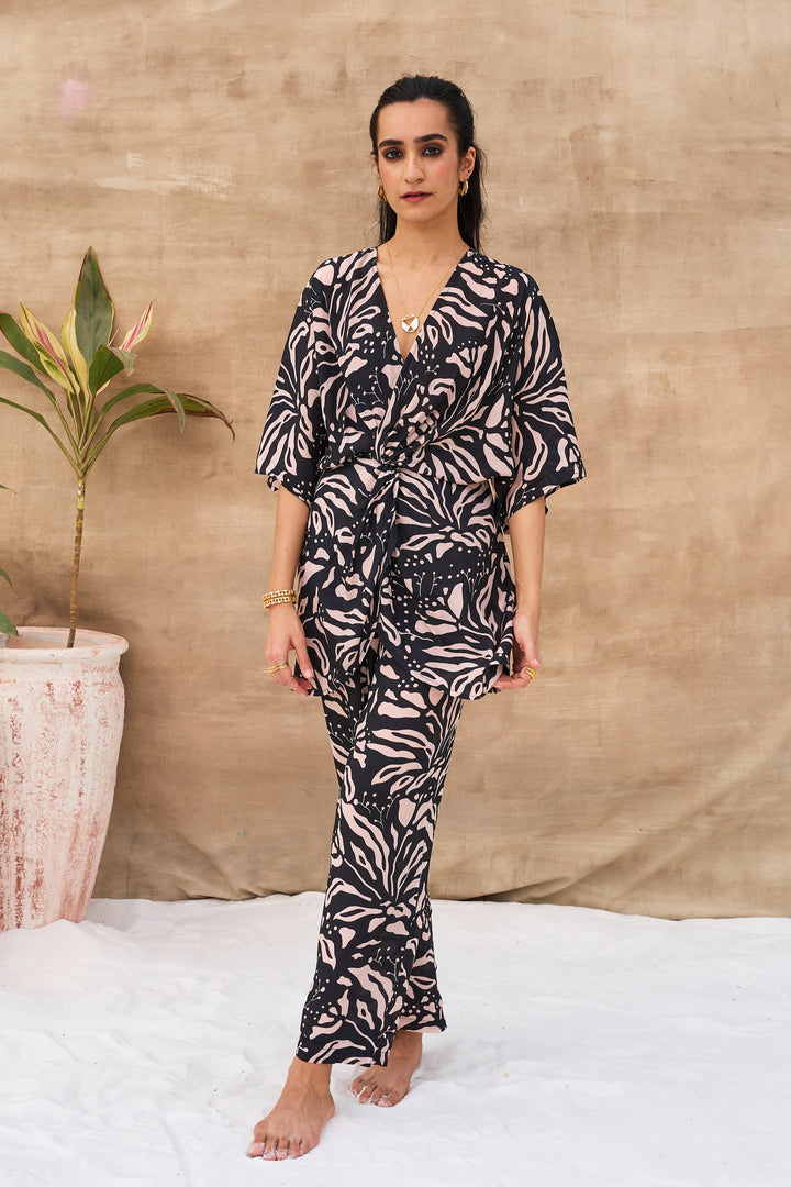 KIARA KNOT SET- BLACK
